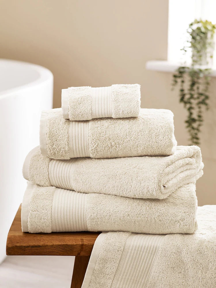 Essentials Bulk Bath Towels
